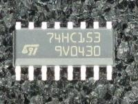 M74HC153M13TR