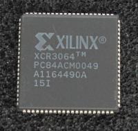 XCR3064-15PC84I