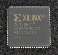 XCR3064-15PC84I