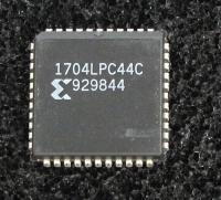 XC1704LPC44C