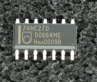 74HC27D