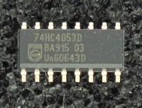 74HC4053D