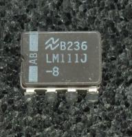 LM111J8