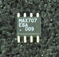 MAX707ESA-T
