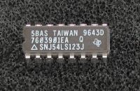 SNJ54LS123J